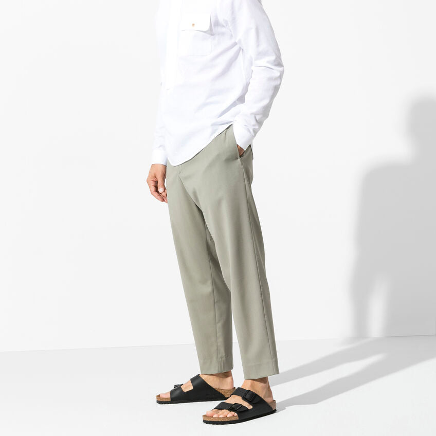 ARIZONA NERO PIANTA STRETTA